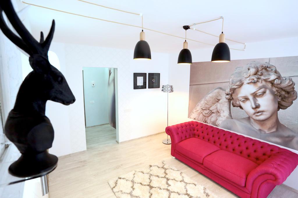 Soho Apartment Near Ceronav 갈라치 외부 사진